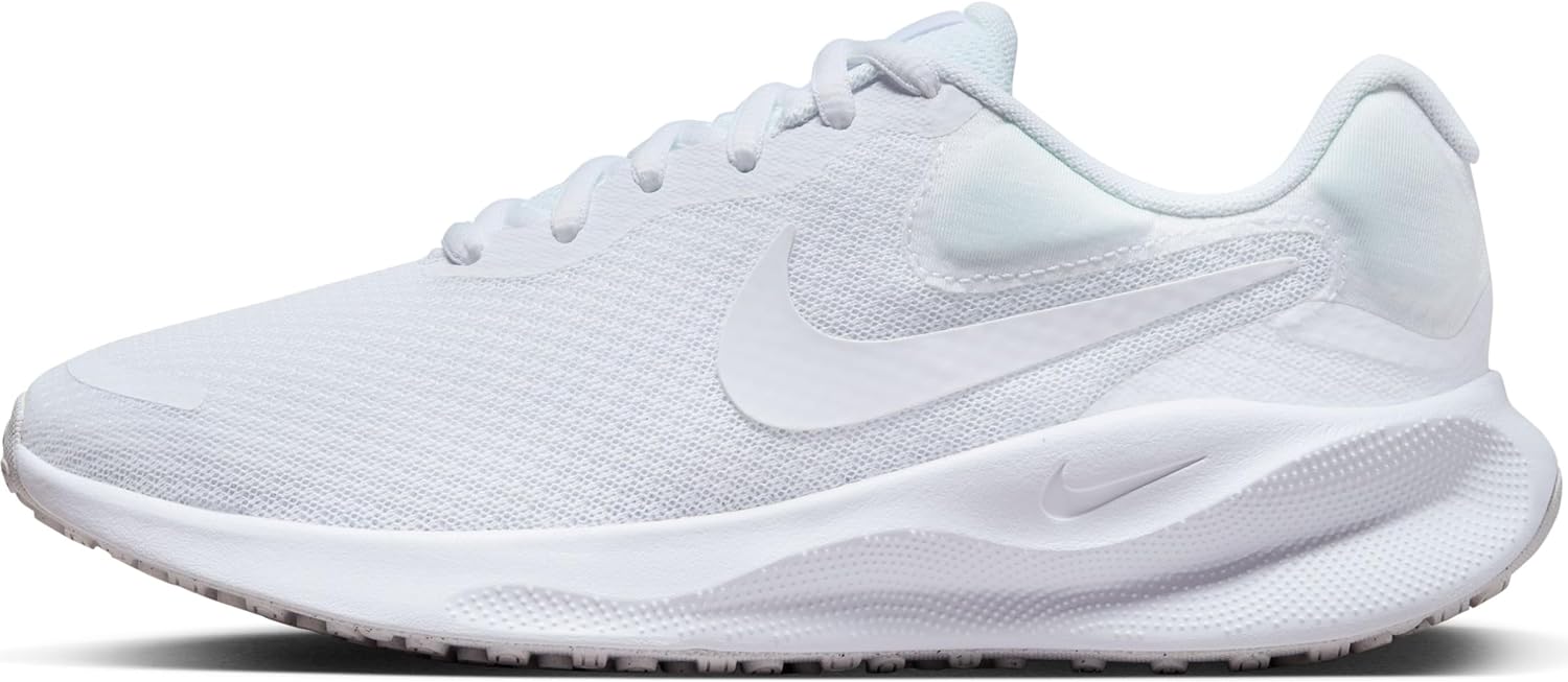 Nike Women's Revolution 7 Trainer
