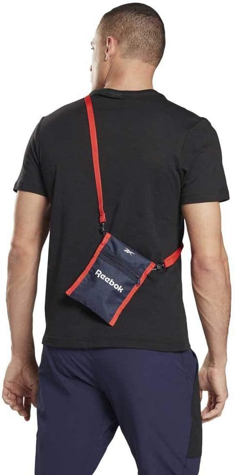 Reebok Act Core LL City Bag – Bild 3