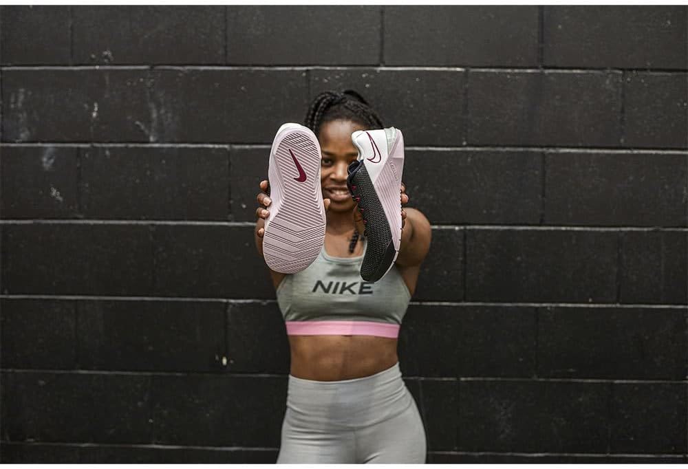 Nike Brasilia (mittel) Trainingsbeutel, Schwarz/Weiß, 64 x 30 x 30 cm – Bild 4