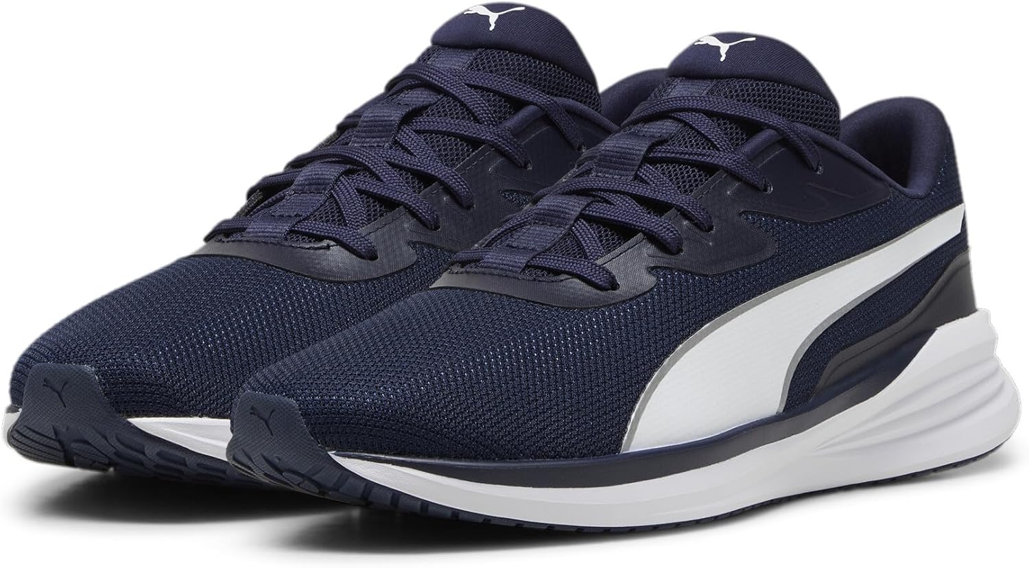 Puma Unisex Night Runner V3 Street Running Schuh – Bild 2