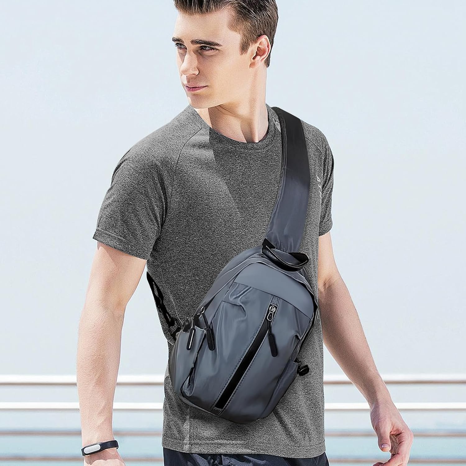 Adistyistyno -Männer -Umhängetasche, große Kapazität Nylon Crossbody -Tasche, modische leichte Brusttasche für Männer, Unisex -wasserdichte Umhängetaschen, Schlingenbeutel mit Ladeanschluss für Sport und Außengebrauch – Bild 7