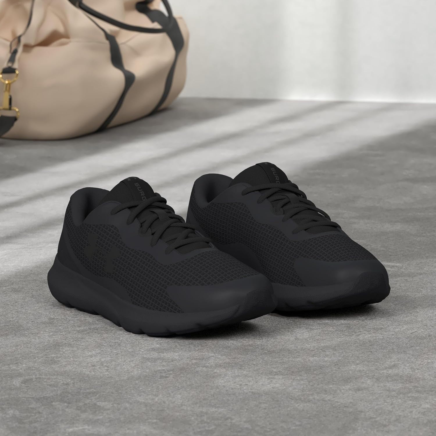 Under Armour UA Surge 3 Herren -Trainer – Bild 2