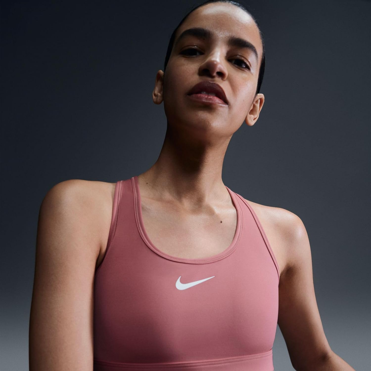 Nike W nk Swsh Med SPT Bra Canyon Pink/Weiß – Bild 4
