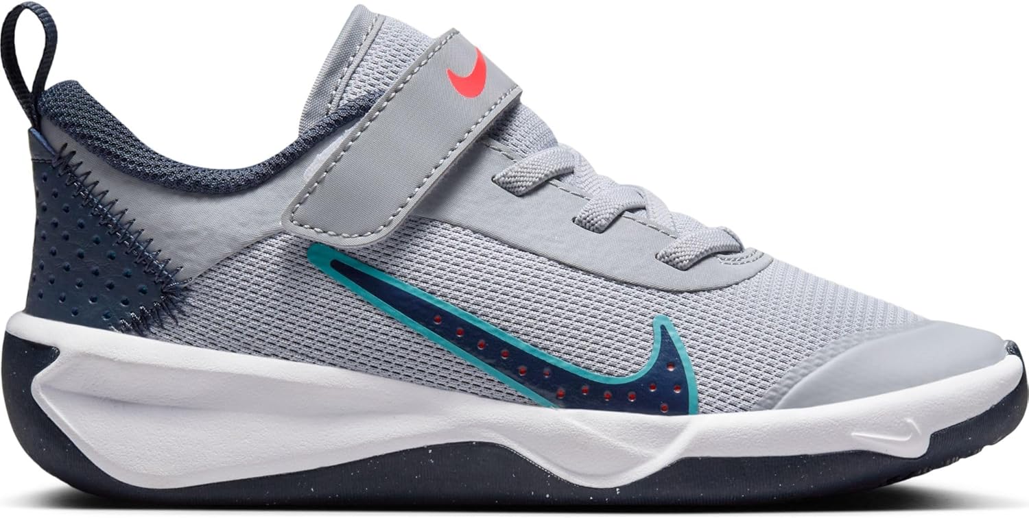 Nike Unisex Kinder Omni Multi-Court-jüngerer Schuh – Bild 6