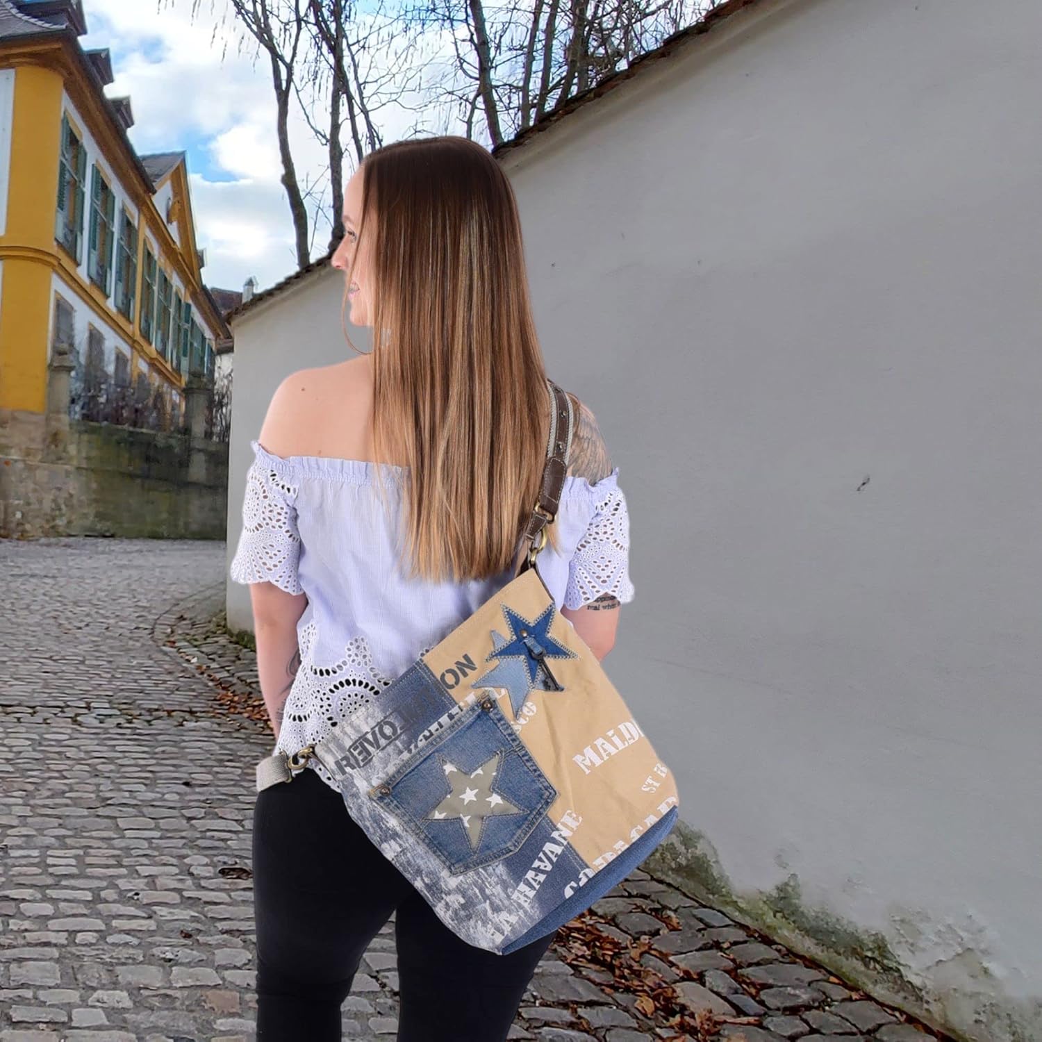 Sunsa Frauentasche. Nachhaltige Umhängetasche. Recycelte Jeans & Canvas -Umhängetasche im Vintage -Stil mit Stern. Crossover -Beutel, Blau / Beige – Bild 7