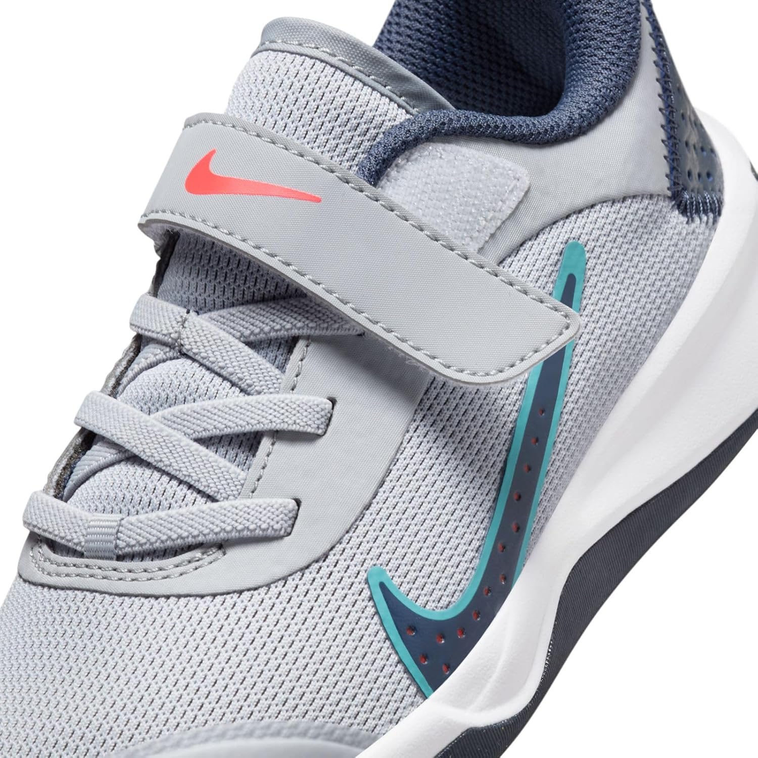 Nike Unisex Kinder Omni Multi-Court-jüngerer Schuh – Bild 7