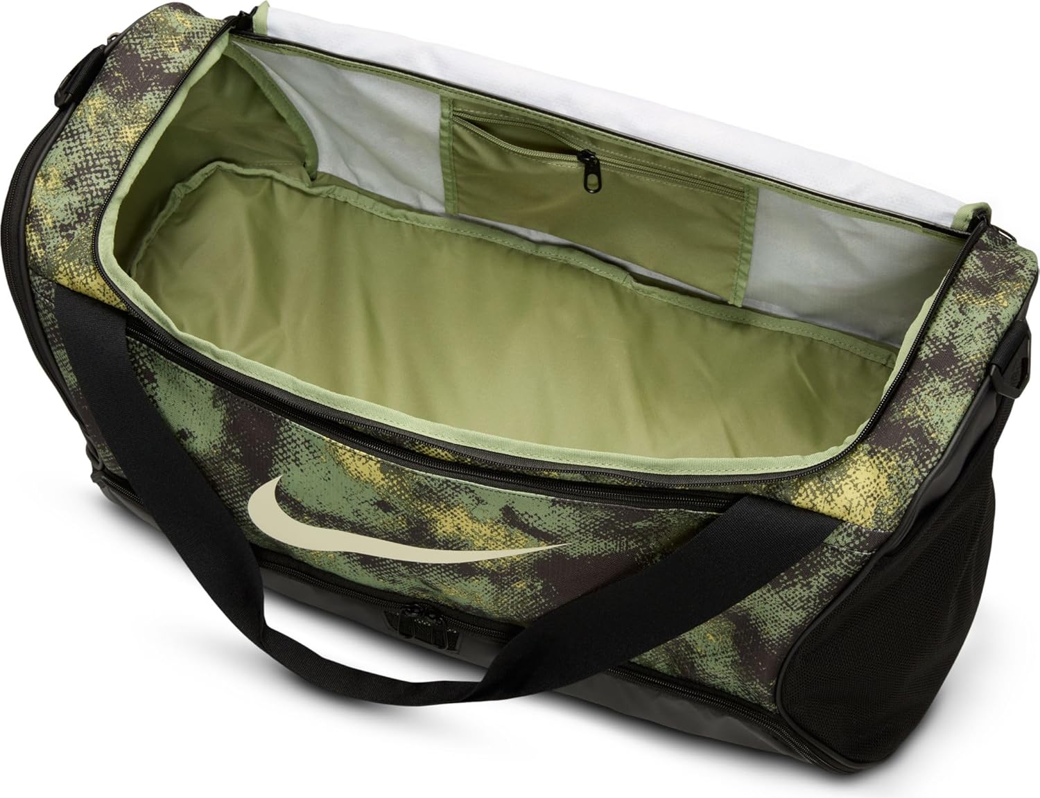 Nike Brasilia m Duffel - 9,5 Camo AOP, Ölgrün/Schwarz/Kokosmilch, FZ2585-386, Miscuar Green/Schwarz/Kokosmilch, Herrenausbildung – Bild 4