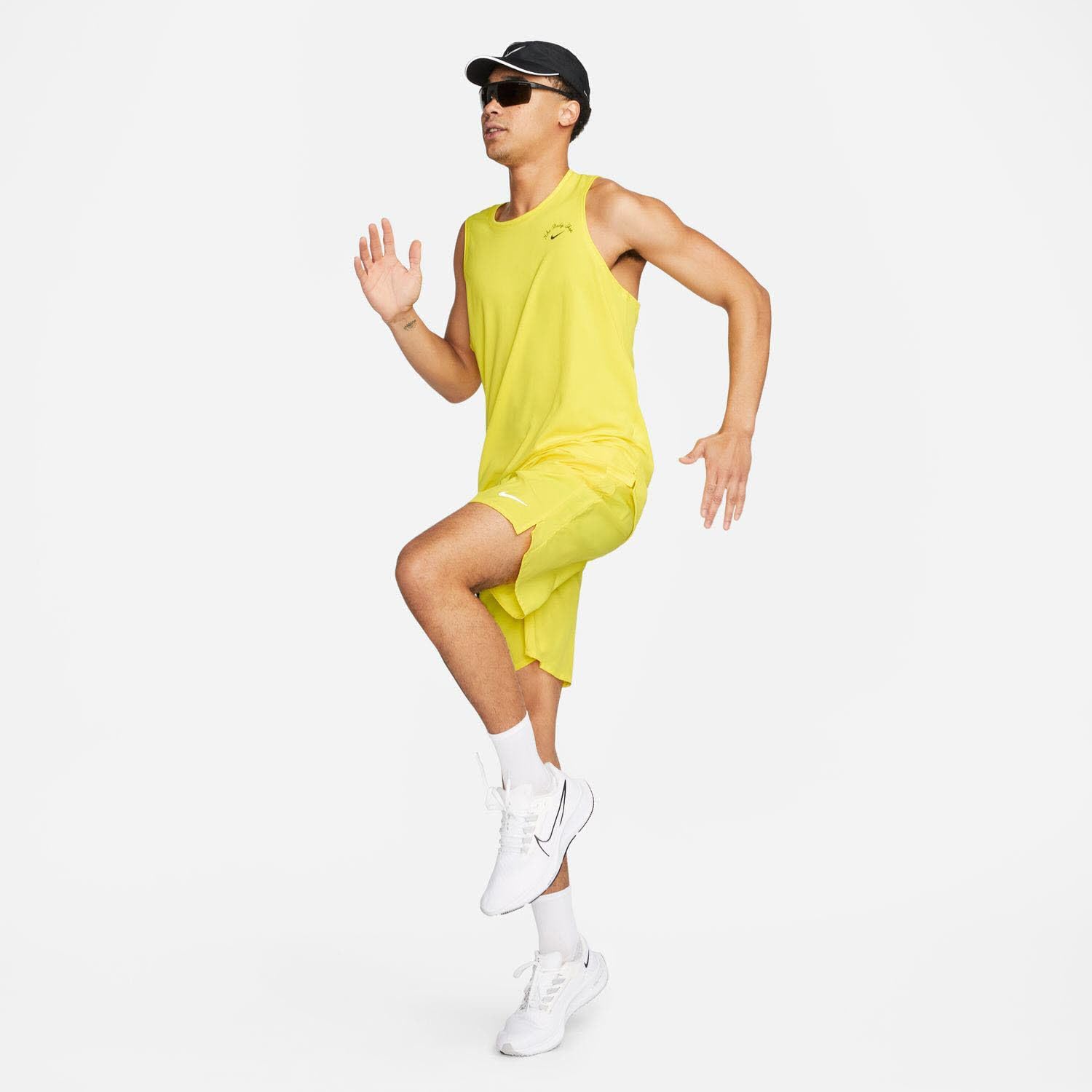 Nike Men's M nk df Miler Tankfarbstoff Top – Bild 4