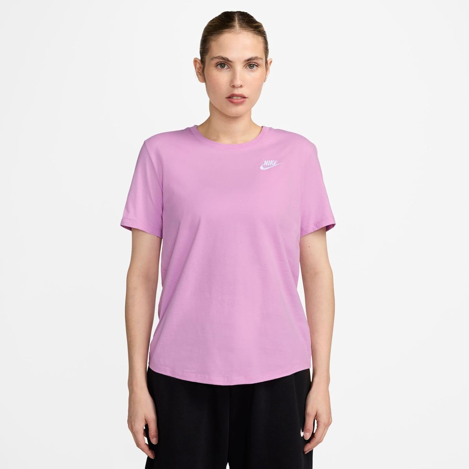 Nike Women's Sportswear Club Essentials Frauen-T-Shirt – Bild 2