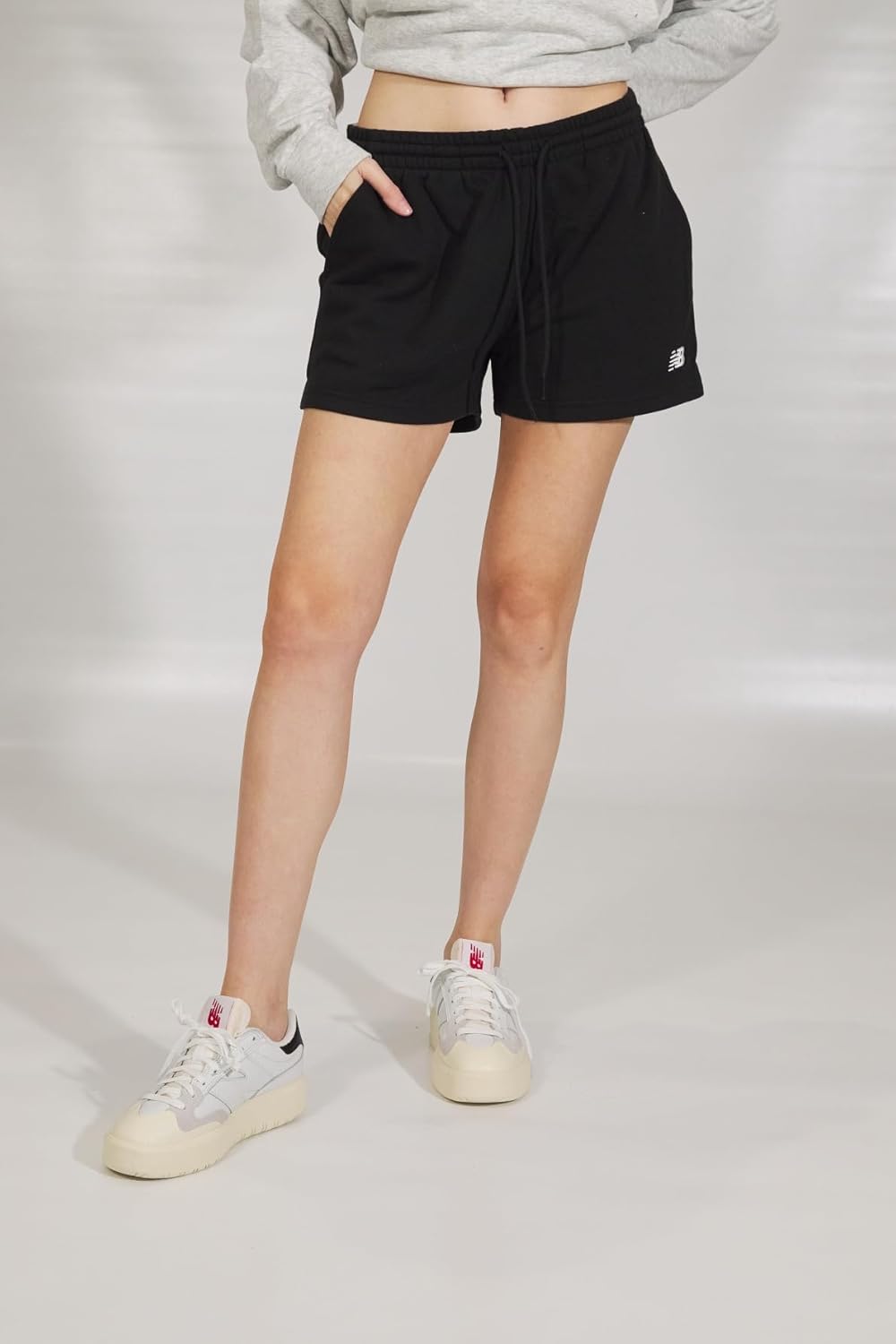 New Balance Women's Sport Essentials Französisch Terry Shorts – Bild 5
