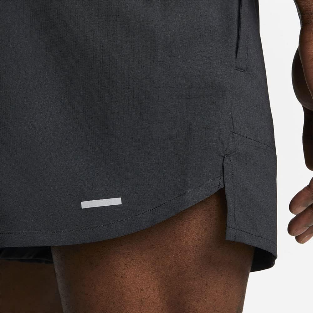 Nike -Stride -Shorts für Männer – Bild 6