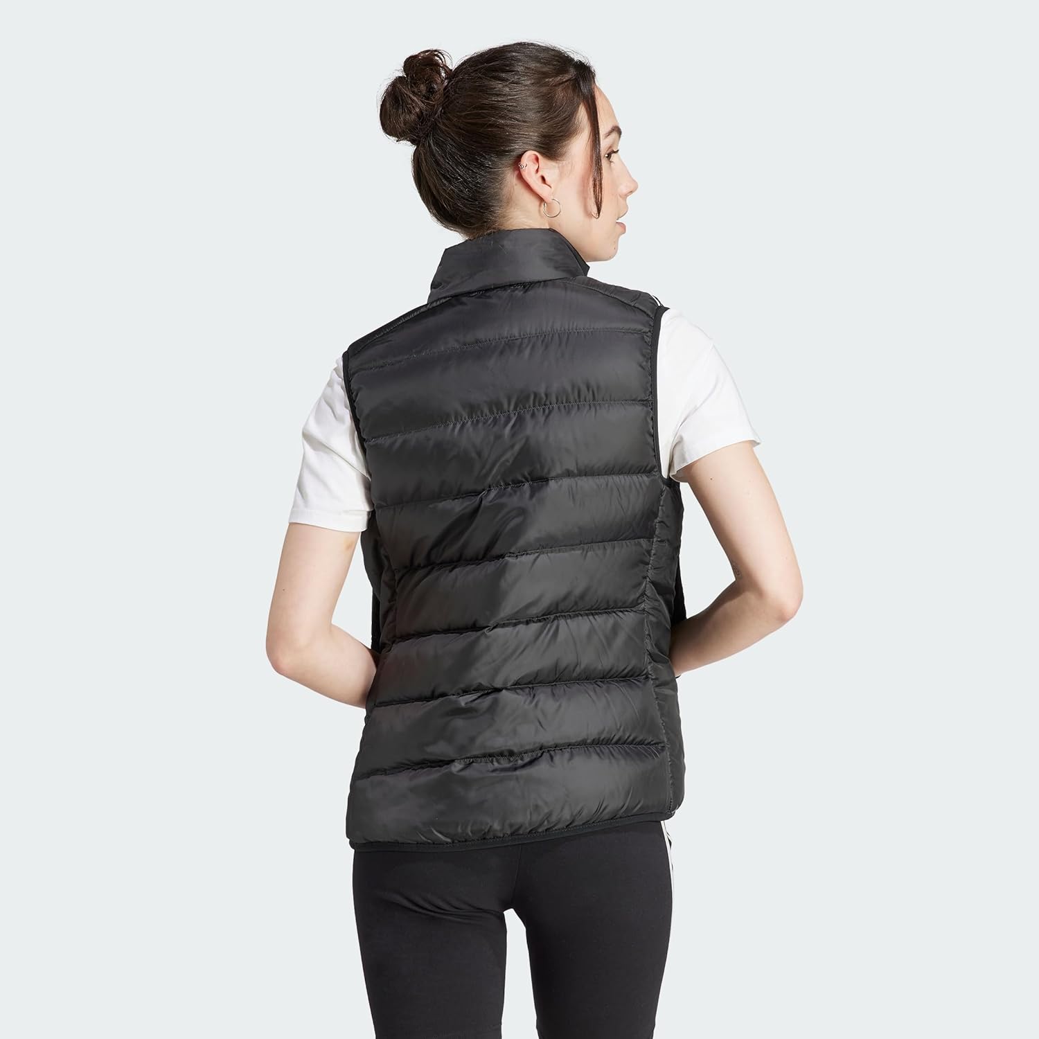 Adidas Female Female Essentials 3-Stripes Light Down Weste Down Jacket – Bild 6