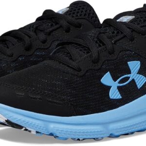 Grundschule der Under Armor Boys ‚Jungen behaupten 10 Schuhe
